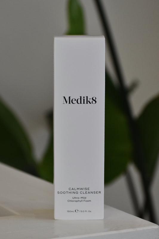 MEDIK8 - Calmwise soothing cleanser