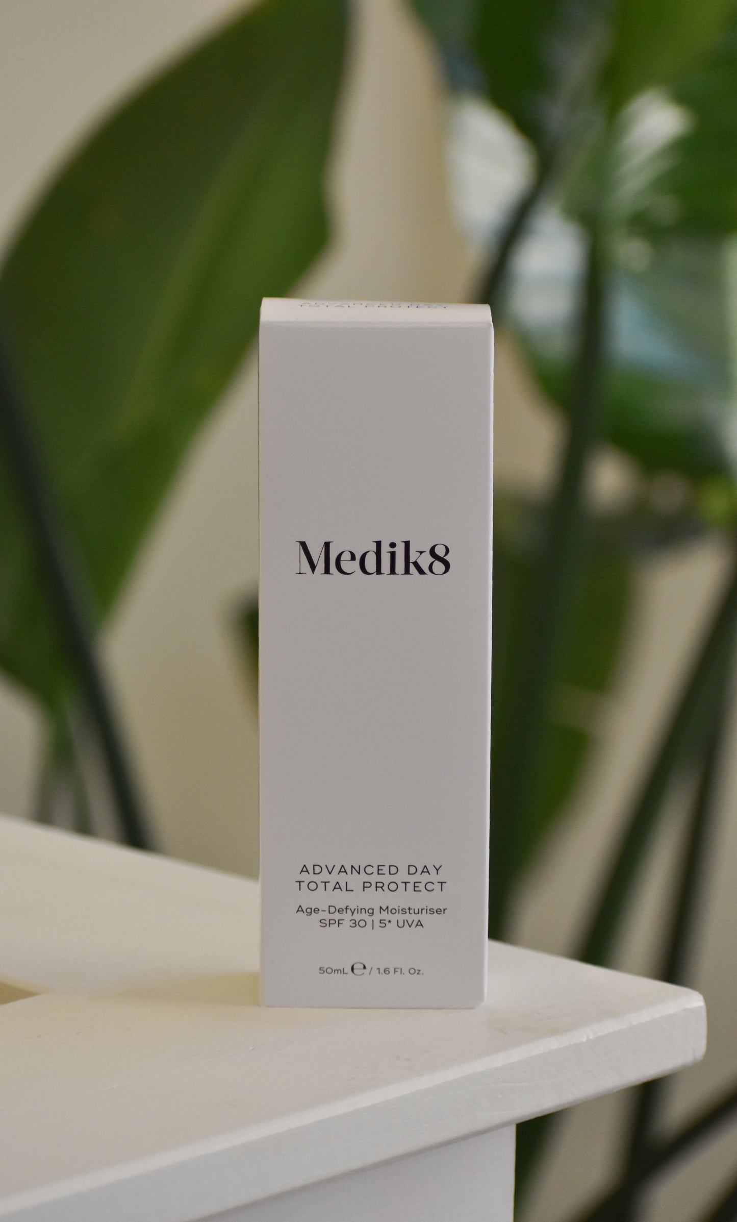 MEDIK8 - Advanced day total protect SPF30